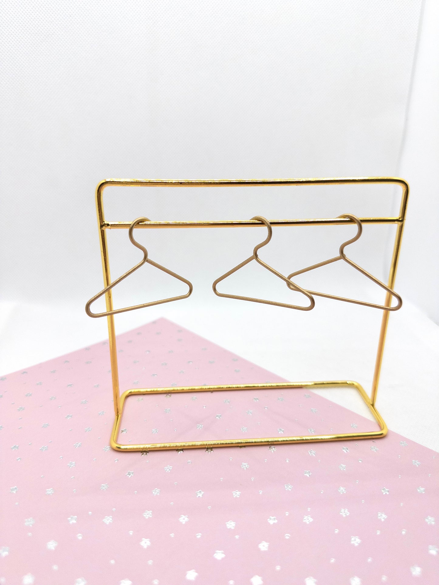 Miniature Gold Clothes Rail With 3x Hangers