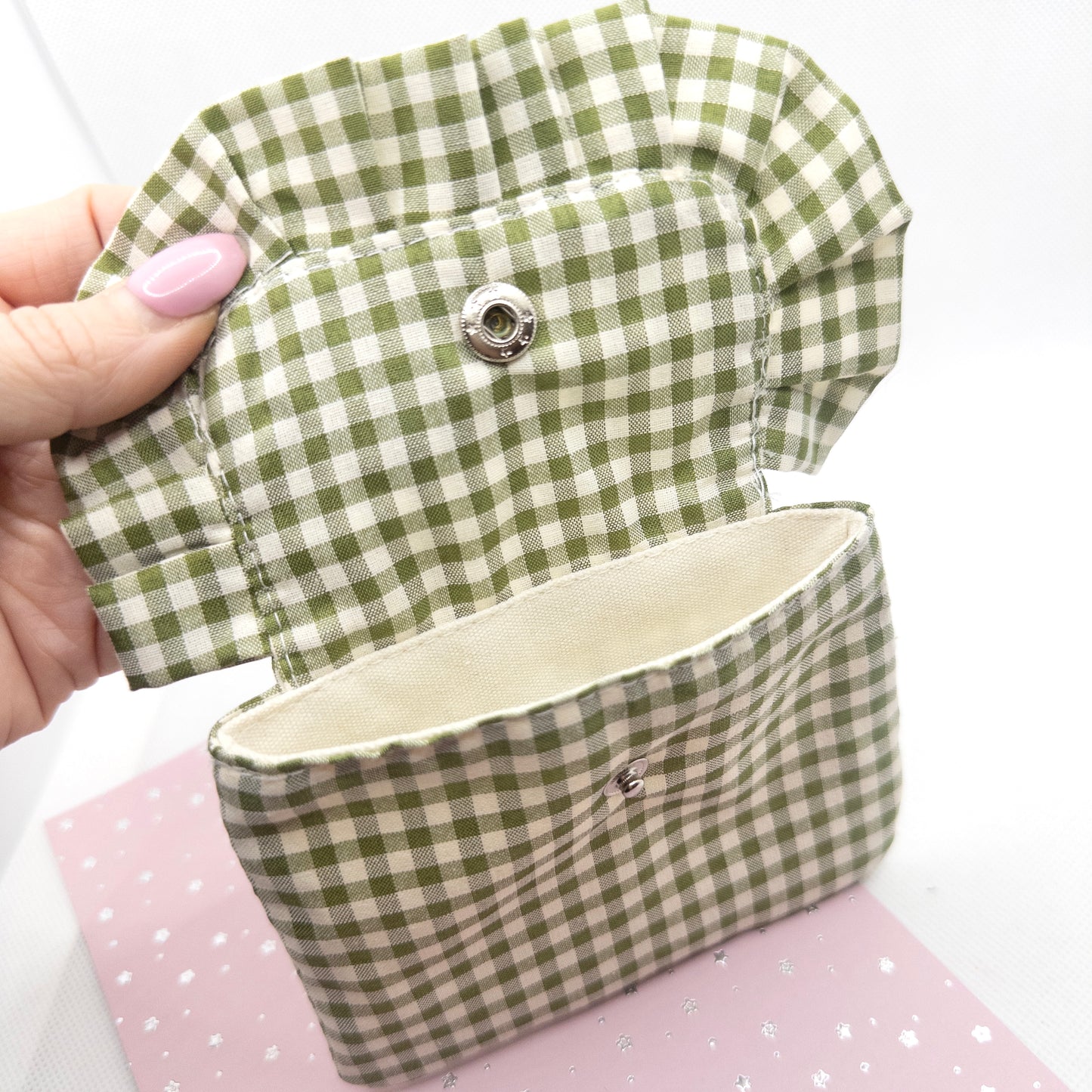 Mouse in a Pouch - Green Gingham