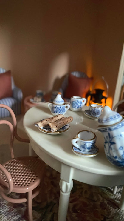 Pip's 15 Piece Blue & White Porcelain Tea Set