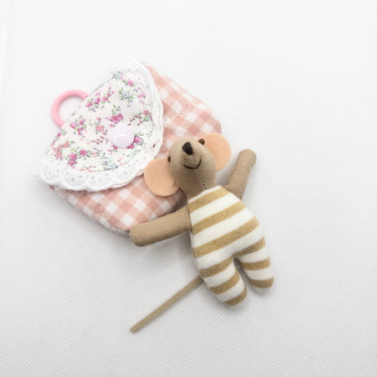 Mouse in a Pouch - Pink & Beige